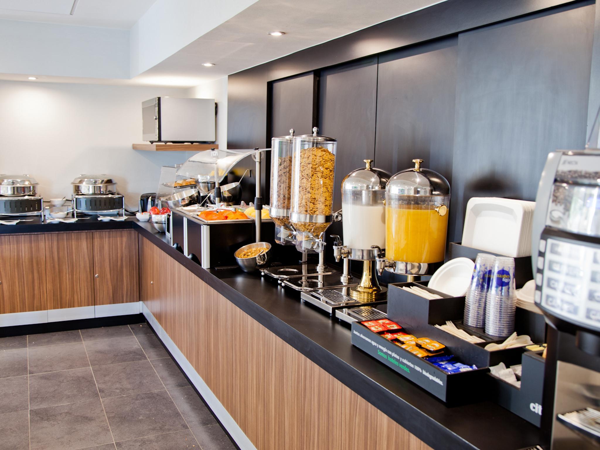 City Express By Marriott Salamanca Ngoại thất bức ảnh