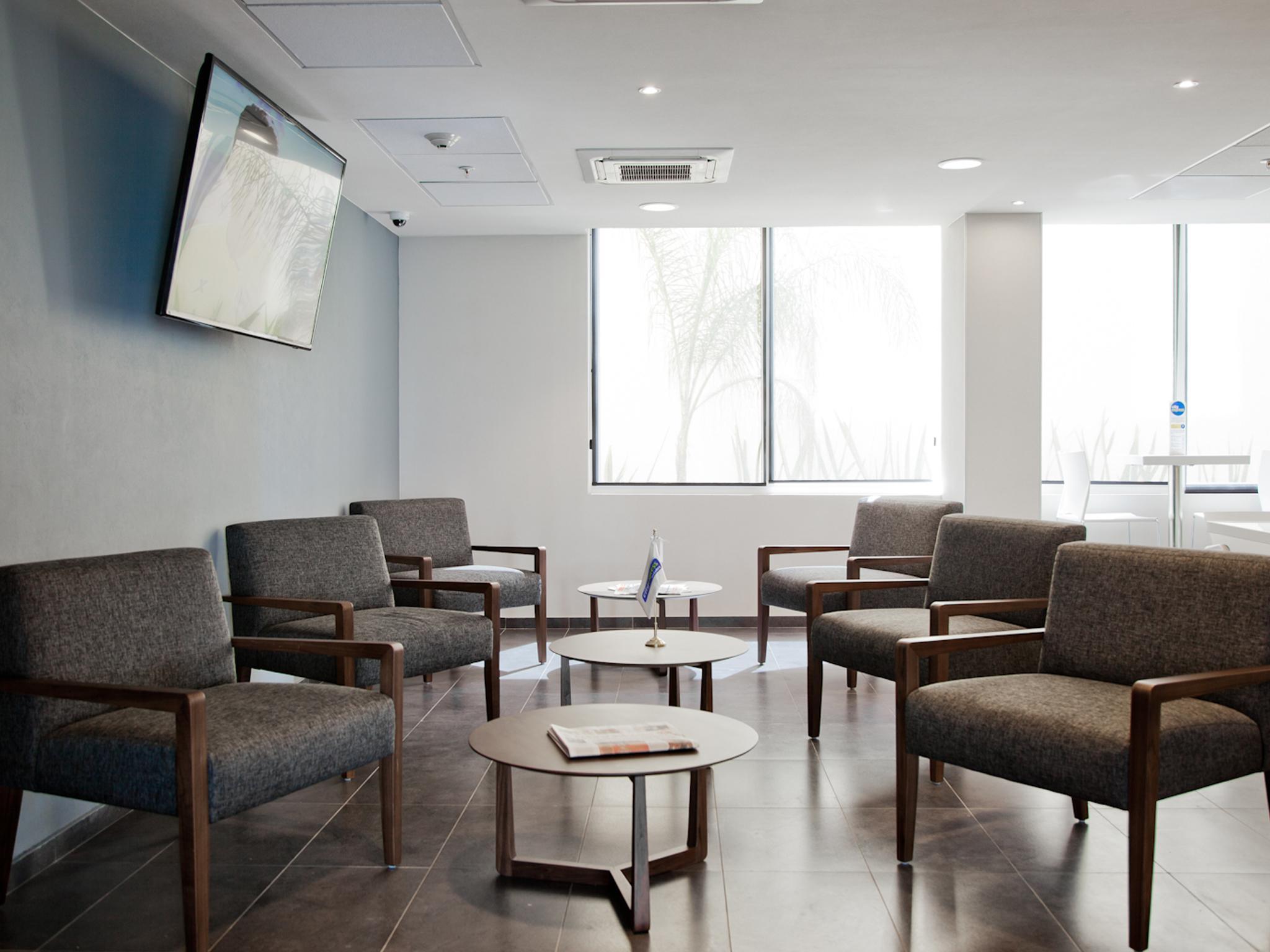 City Express By Marriott Salamanca Ngoại thất bức ảnh