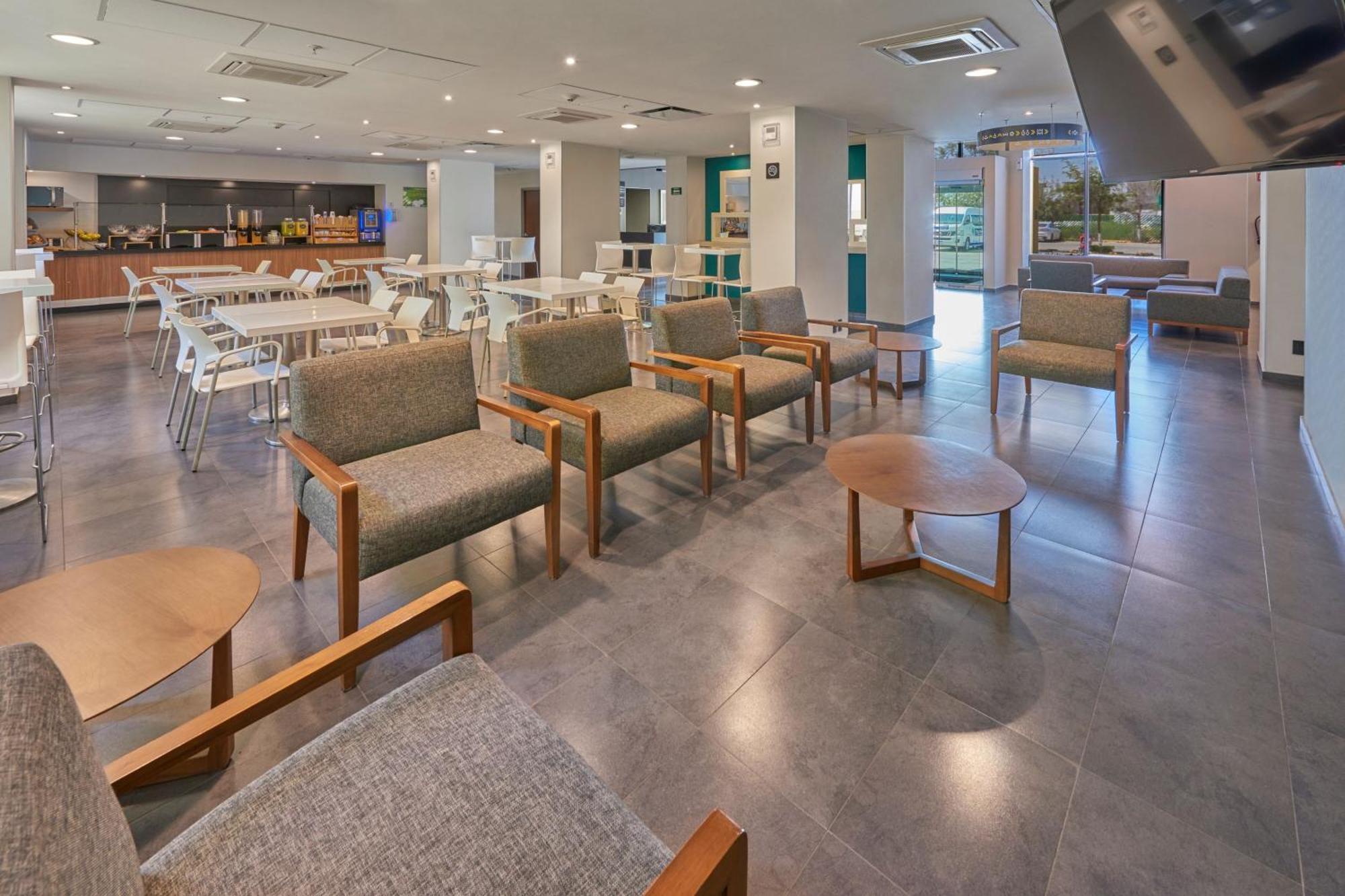 City Express By Marriott Salamanca Ngoại thất bức ảnh