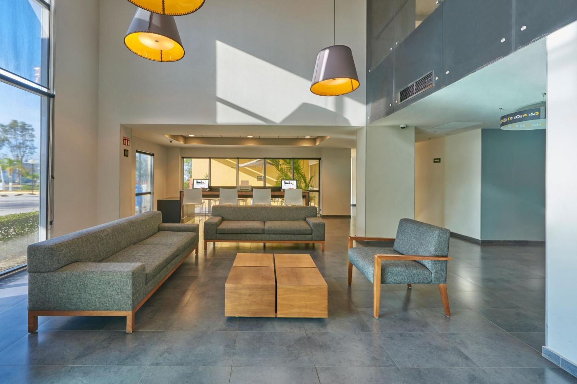 City Express By Marriott Salamanca Ngoại thất bức ảnh